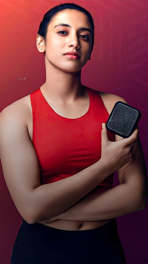 smriti mandhana nude|2,169 Smriti Mandhana Photos & High Res Pictures